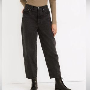 Madewell Balloon Jean in black denim size: 24